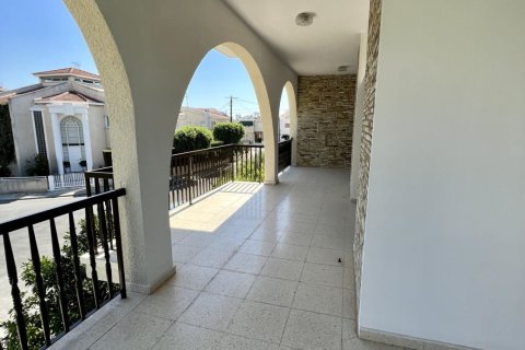 3 bedrooms Townhouse in Larnaca, Larnaka,  No. 56356 2