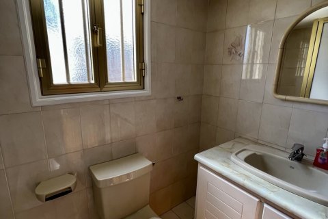3 bedrooms Townhouse in Larnaca, Larnaka,  No. 56356 16