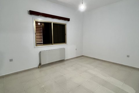 3 bedrooms Townhouse in Larnaca, Larnaka,  No. 56356 10