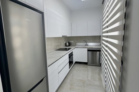 2 bedrooms Apartment in Larnaca, Larnaka,  No. 56355 10
