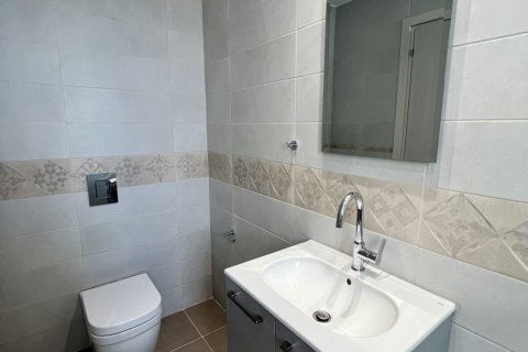 2 bedrooms Apartment in Larnaca, Larnaka,  No. 56355 16