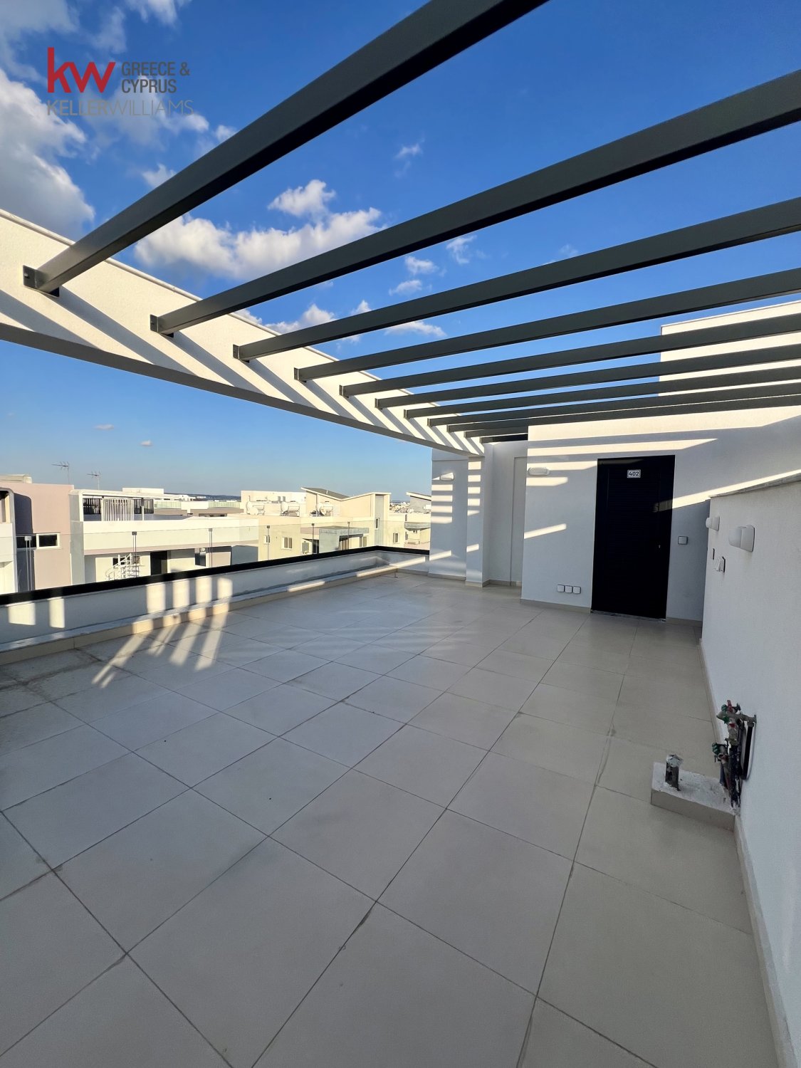 2 bedrooms Apartment in Larnaca, Larnaka, Cyprus No. 56355