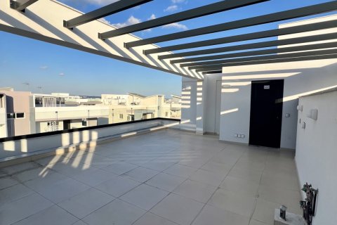 2 bedrooms Apartment in Larnaca, Larnaka,  No. 56355 13