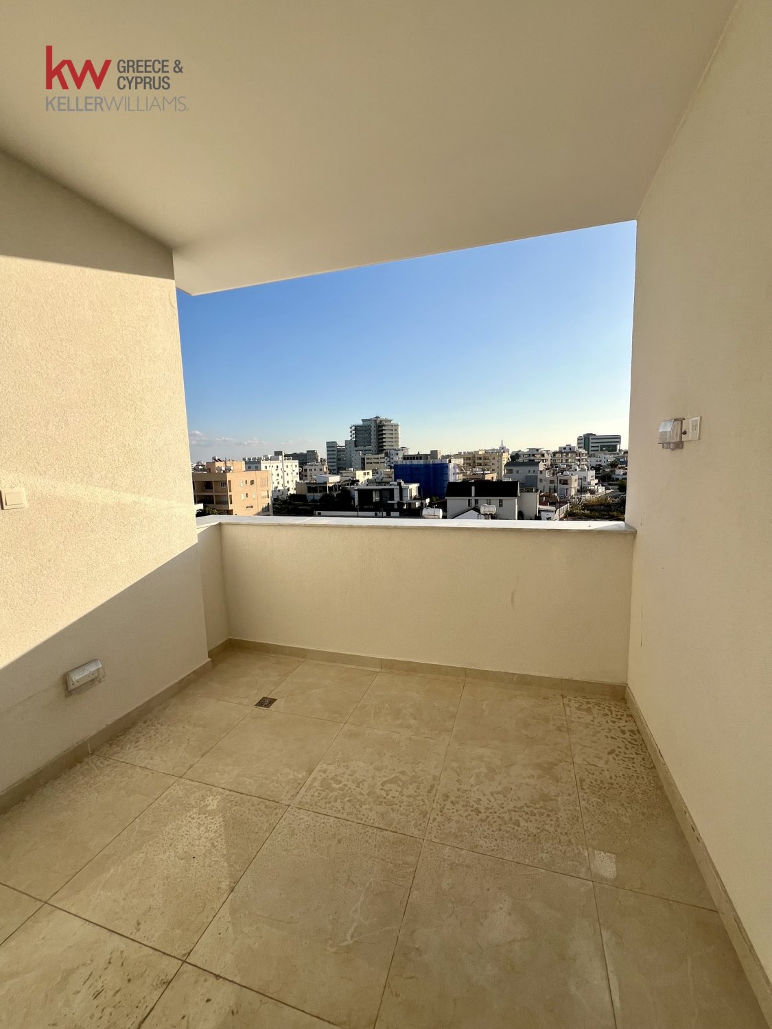 2 bedrooms Apartment in Larnaca, Larnaka, Cyprus No. 56355