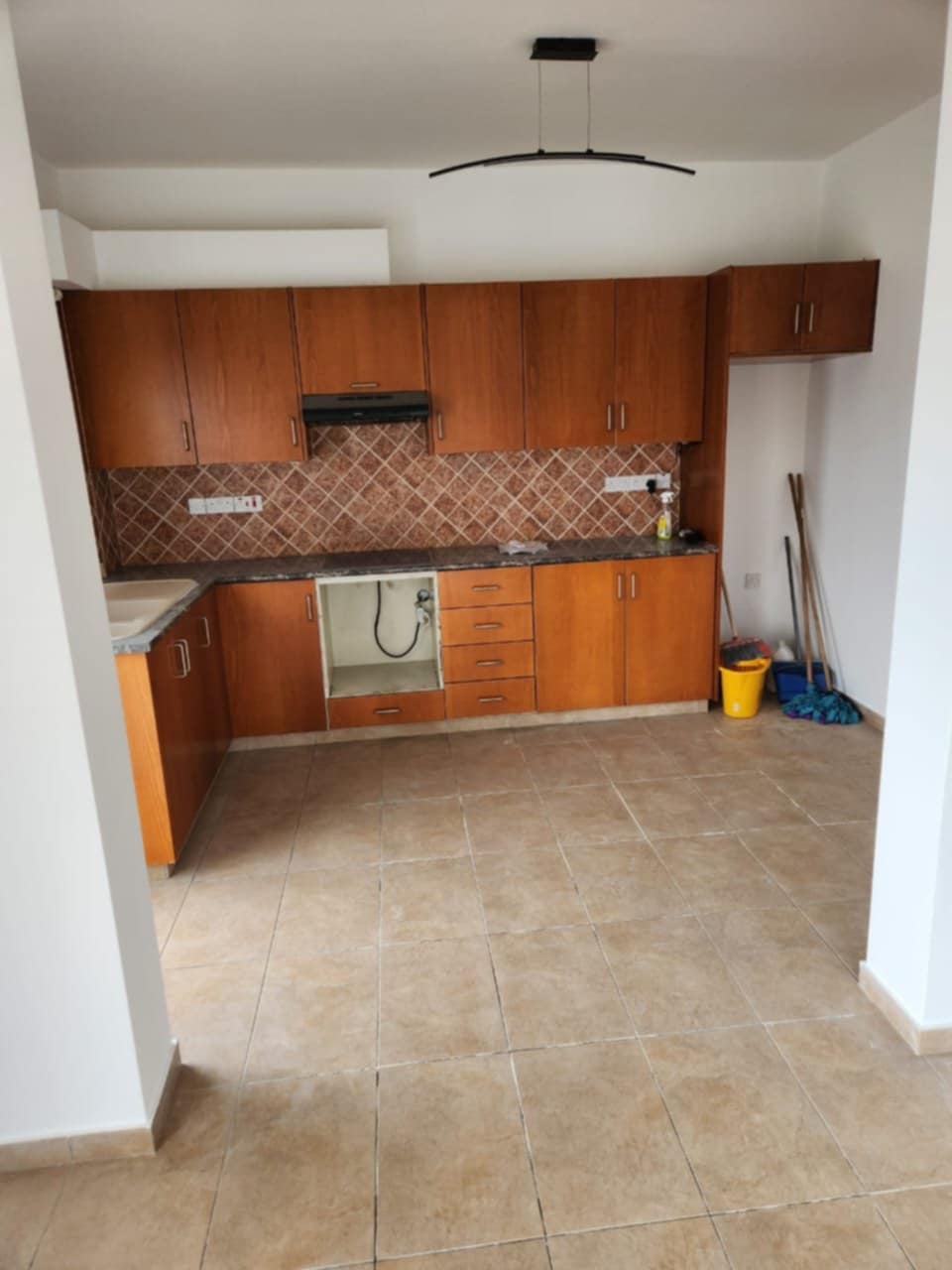 3 bedrooms Bungalow in Limassol, Cyprus No. 35964