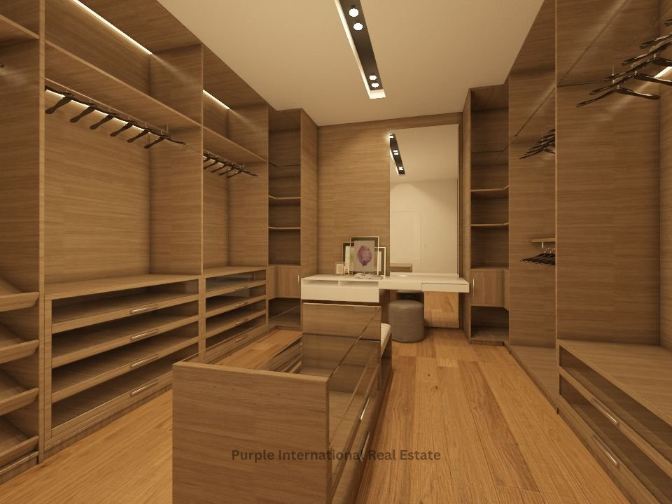 6 bedrooms Villa in Germasogeia, Limassol, Cyprus No. 35963