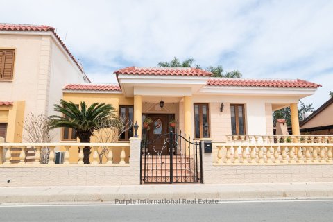 Вилла с 4 спальнями в Френарос, Аммохостос, Кипр № 37323 18