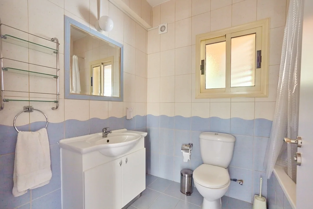 3 bedrooms Villa in Limassol, Cyprus No. 4935