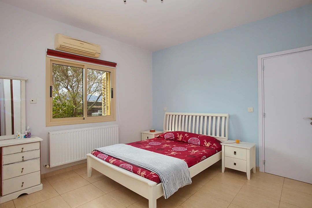 3 bedrooms Villa in Limassol, Cyprus No. 4935