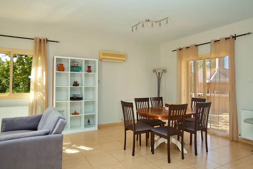 3 bedrooms Villa in Limassol, Cyprus No. 4935