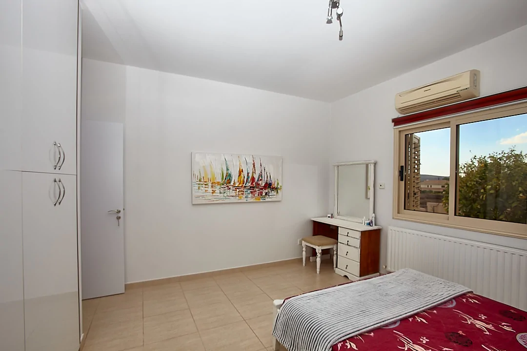 3 bedrooms Villa in Limassol, Cyprus No. 4935