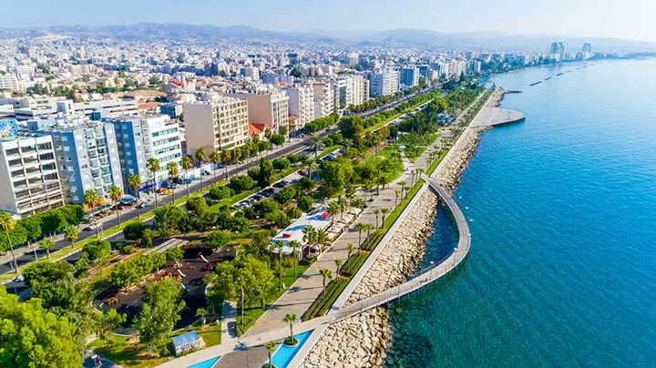 4 dormitorios Apartamento en Germasogeia, Limassol, Chipre No. 4936
