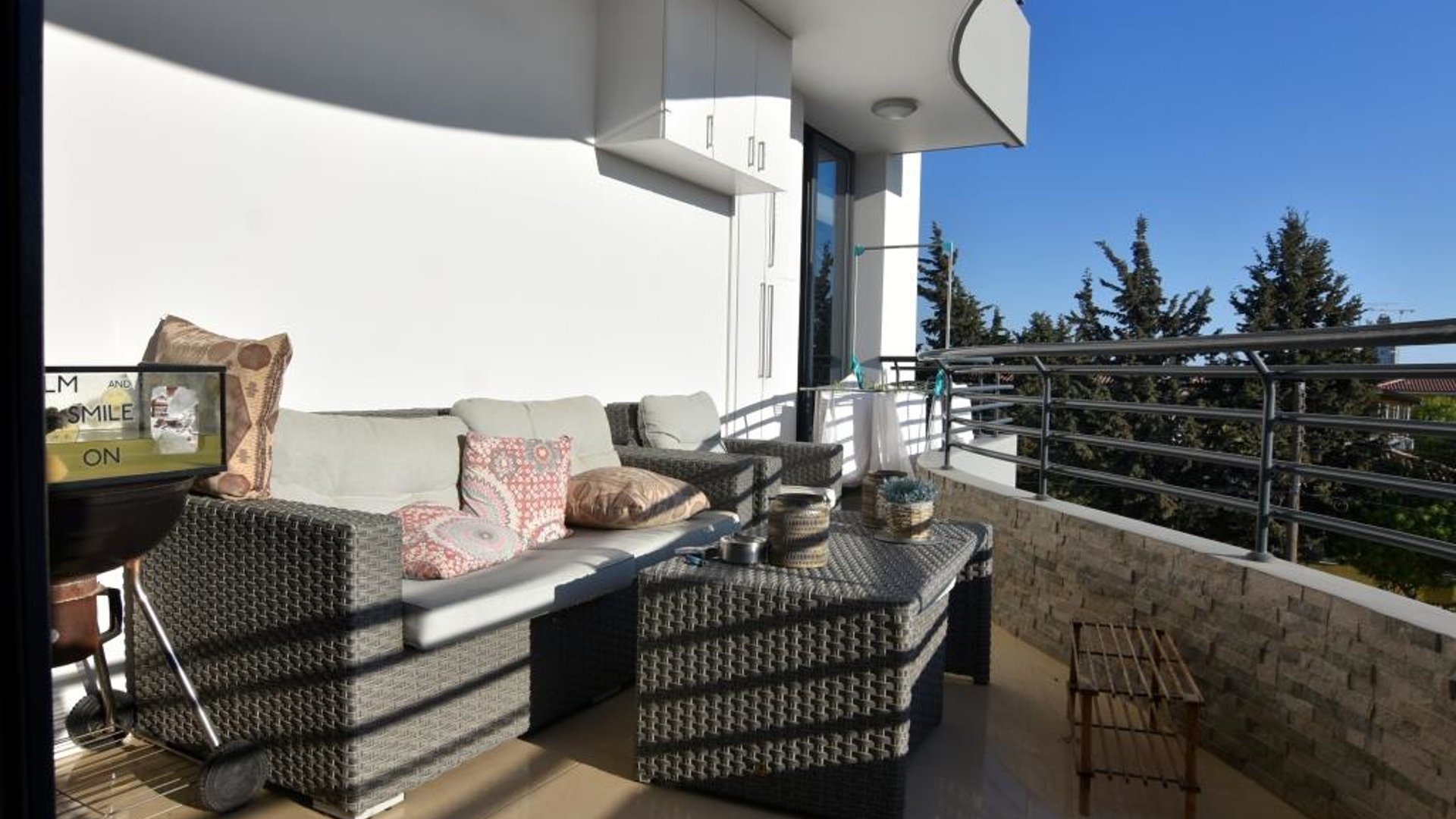 3 bedrooms Apartment in Limassol, Cyprus No. 28240