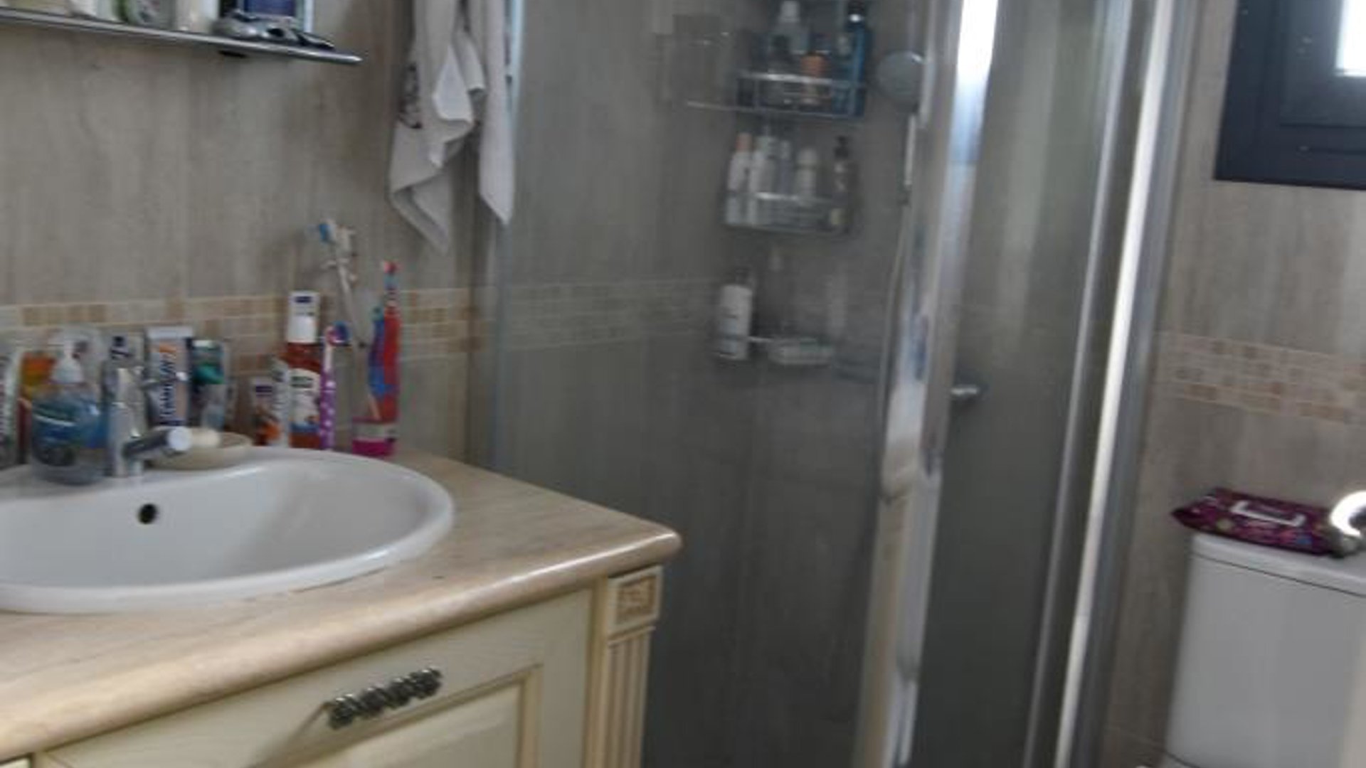 3 bedrooms Apartment in Limassol, Cyprus No. 28240