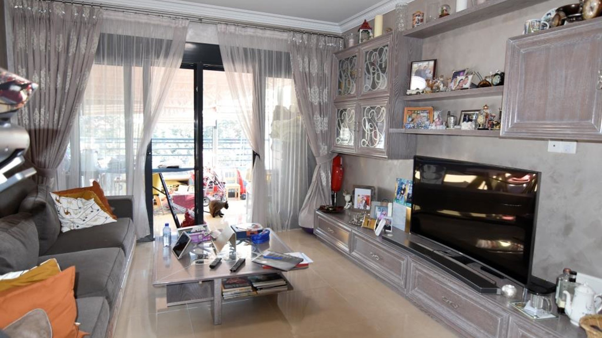 3 bedrooms Apartment in Limassol, Cyprus No. 28240