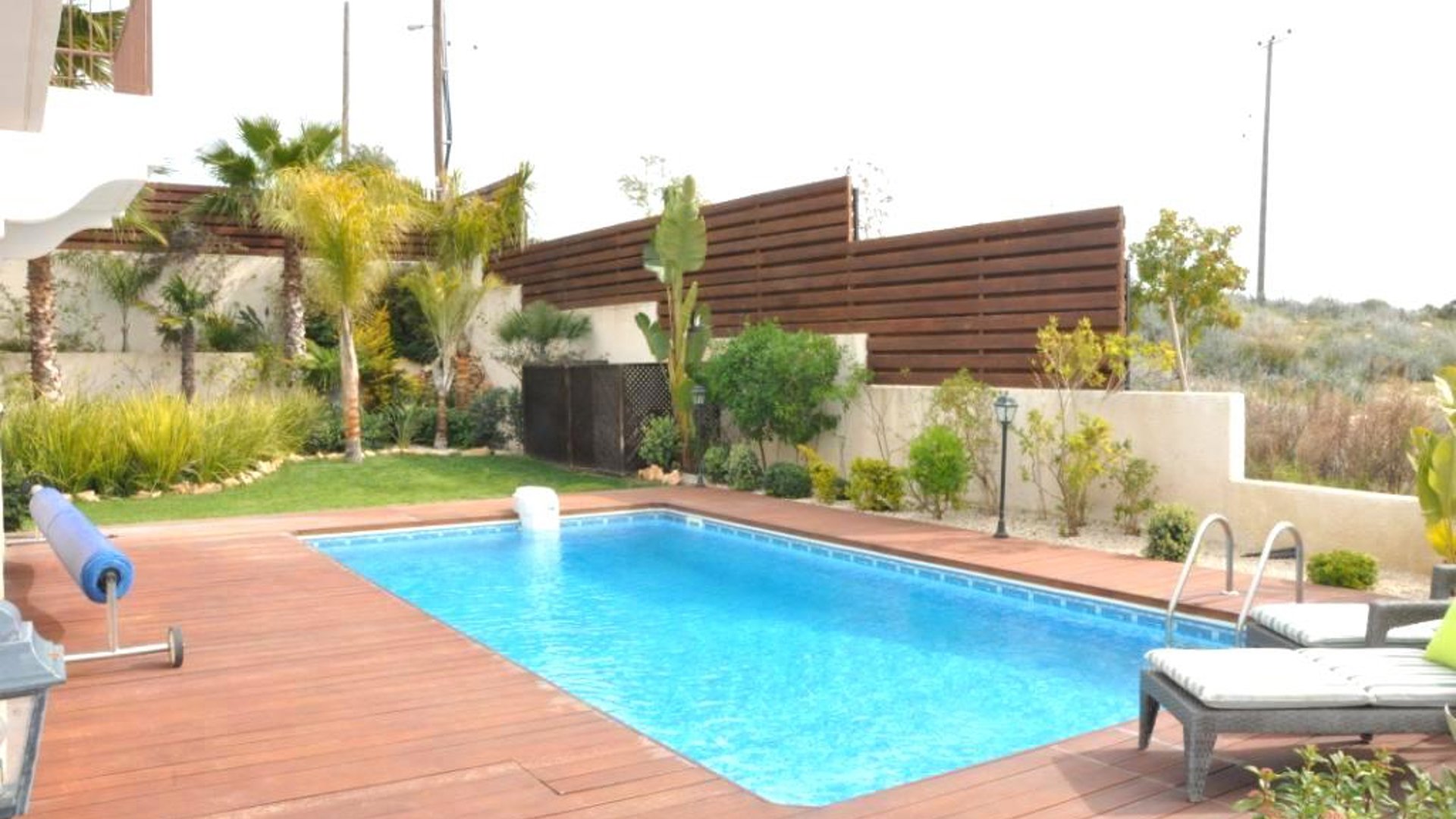 3 bedrooms Villa in Agios Tychonas, Limassol, Cyprus No. 28244