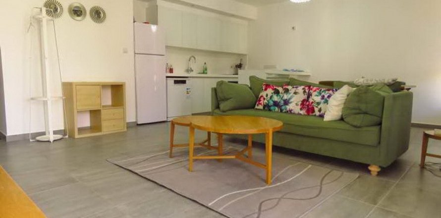 Квартира с 2 спальнями в Никосия, № 38494