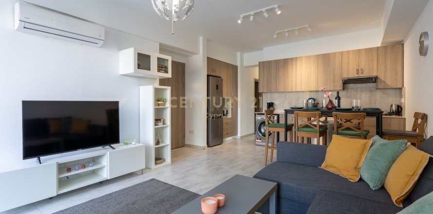 2 bedrooms Apartment in Larnaca, Larnaka,  No. 57230