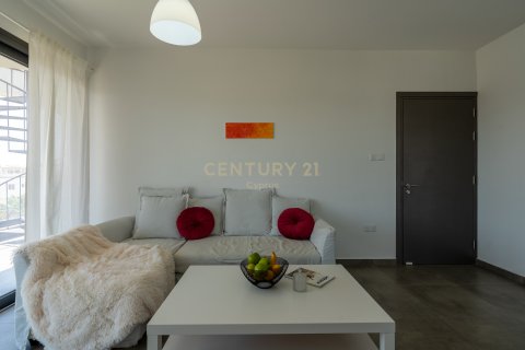 2 bedrooms Apartment in Larnaca, Larnaka,  No. 57233 6