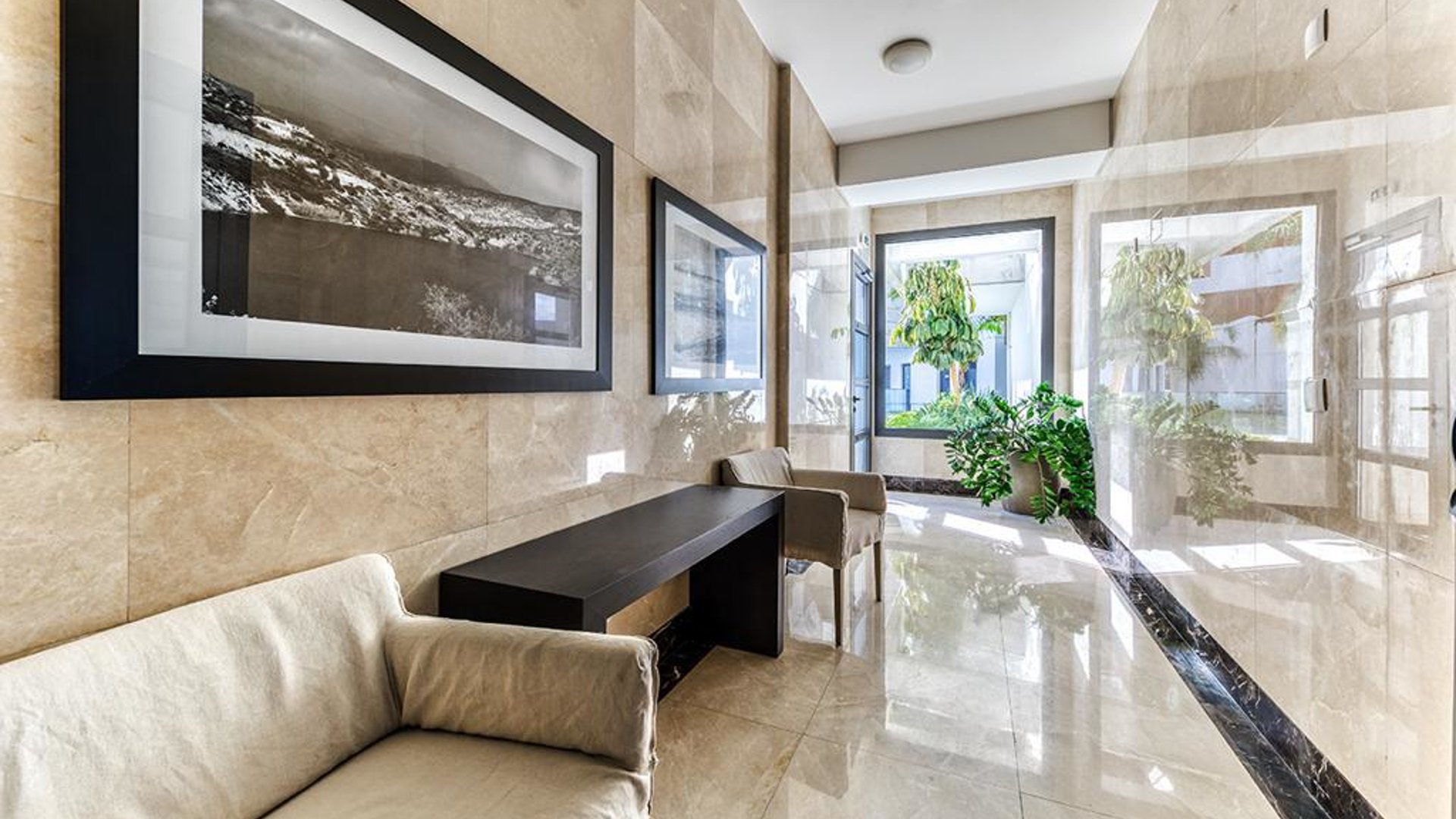 2 bedrooms Apartment in Limassol, Cyprus No. 28777