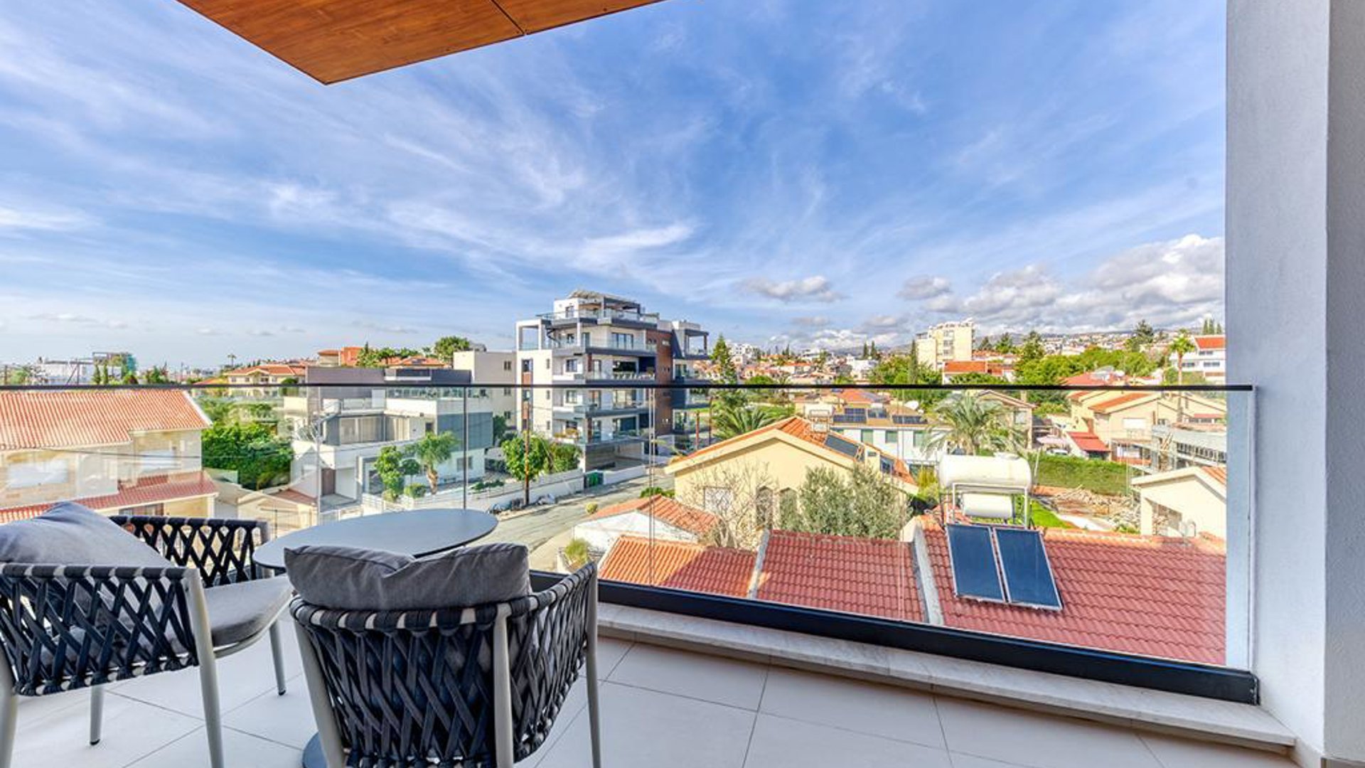2 bedrooms Apartment in Limassol, Cyprus No. 28777