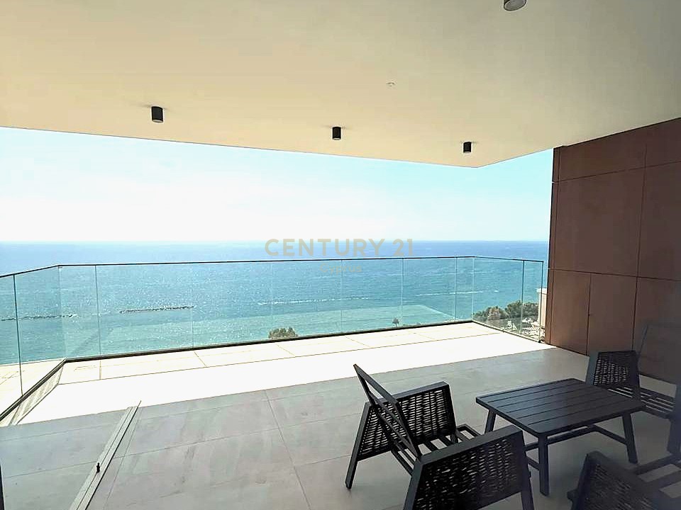2 bedrooms Apartment in Agios Tychonas, Limassol, Cyprus No. 55593