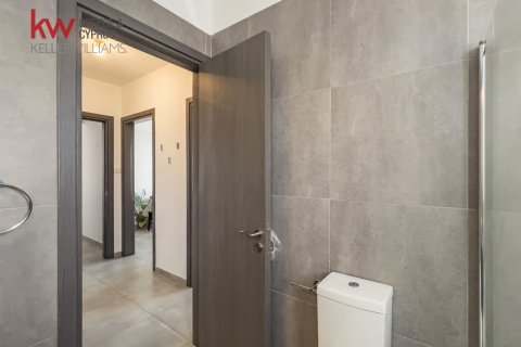 2 bedrooms Apartment in Larnaca, Larnaka,  No. 51390 27