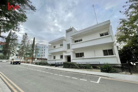 Земельный участок 1487м2 в Никосия, № 40536