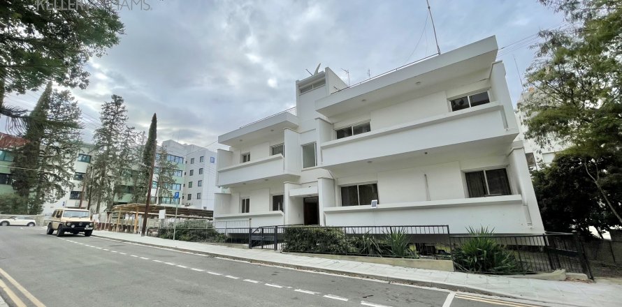 Земельный участок 1487м2 в Никосия,  № 40536