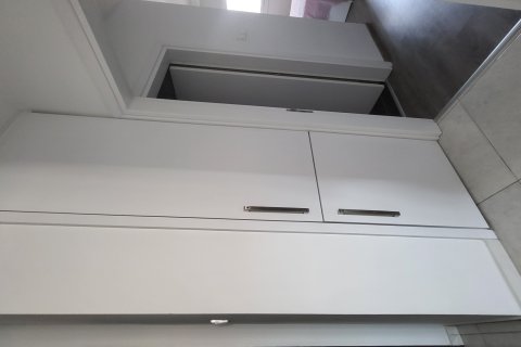 3 bedrooms Apartment in Larnaca, Larnaka,  No. 49454 4