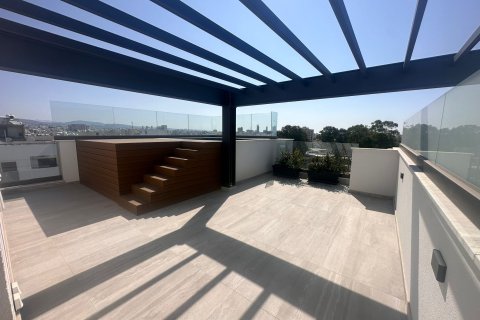 3 bedrooms Penthouse in Limassol,  No. 48277