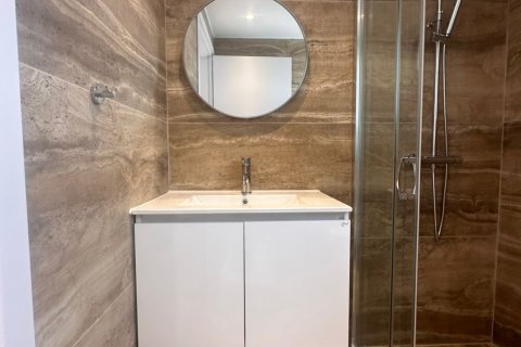 3 bedrooms Penthouse in Limassol,  No. 48277 12