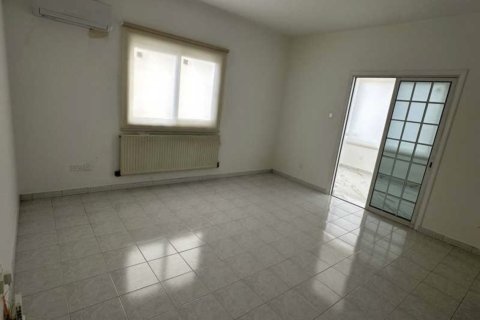 Офис 30м2 в Ларнака,  № 51574 6