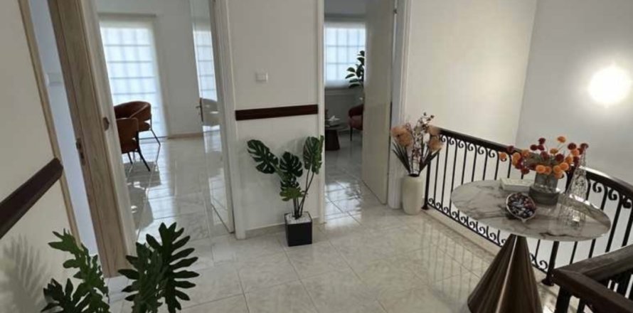 Офис 30м2 в Ларнака,  № 51574