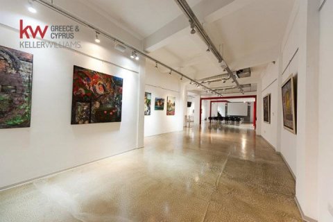 Коммерческая недвижимость 1681м2 в Никосия,  № 51569 15