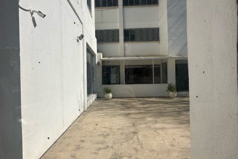 Коммерческая недвижимость 1681м2 в Никосия,  № 51569 11