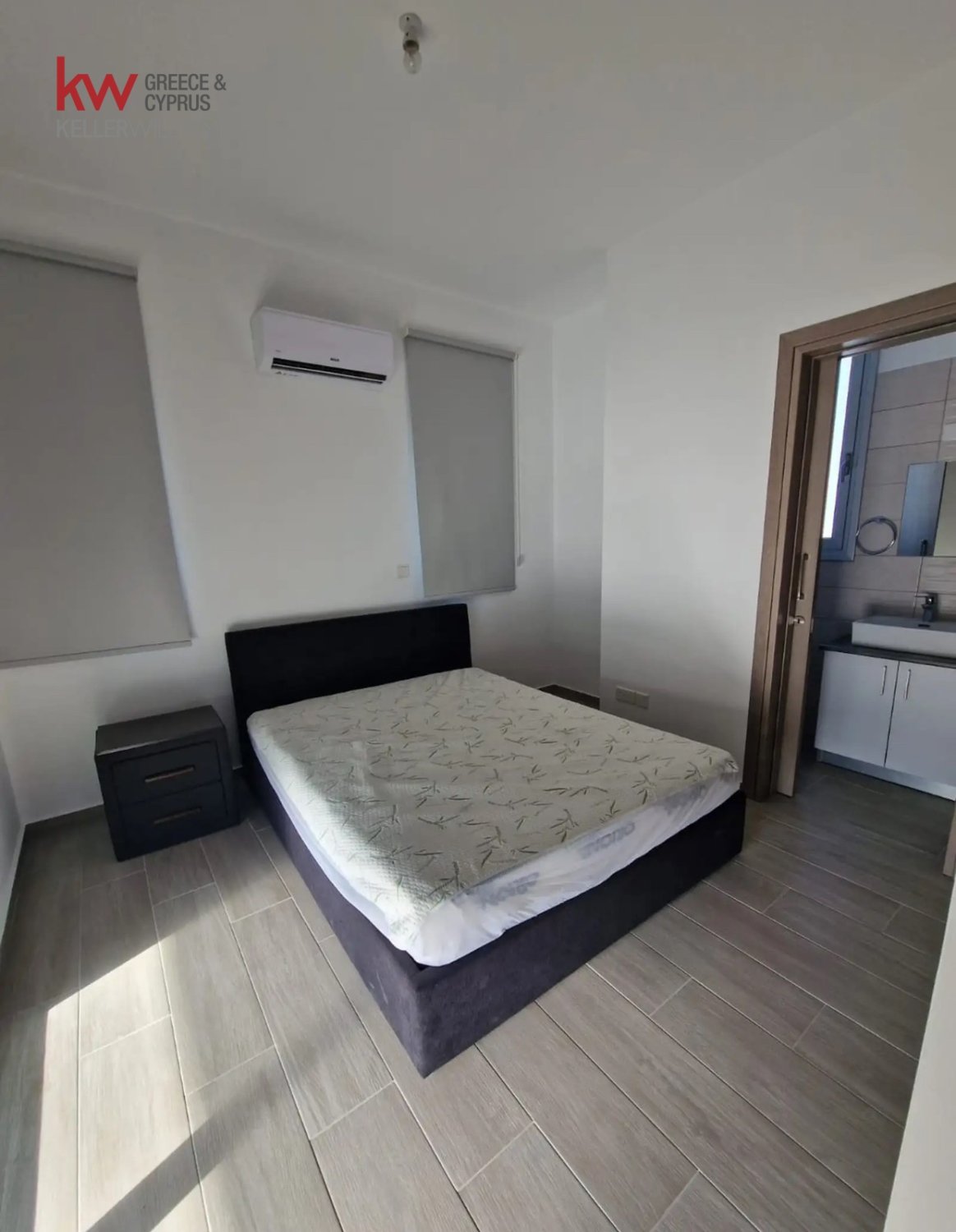 Квартира с 2 спальнями в Ларнака, Кипр № 40515