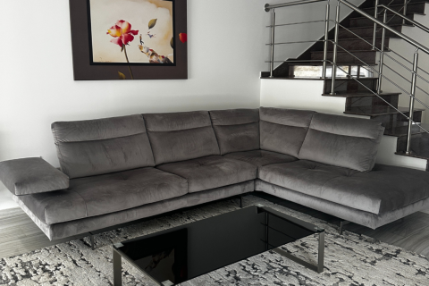 250m2 Townhouse in Mesa Geitonia, Limassol,  No. 40521 3