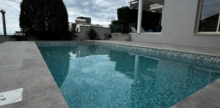 Studio Townhouse in Mesa Geitonia, Limassol,  No. 40521