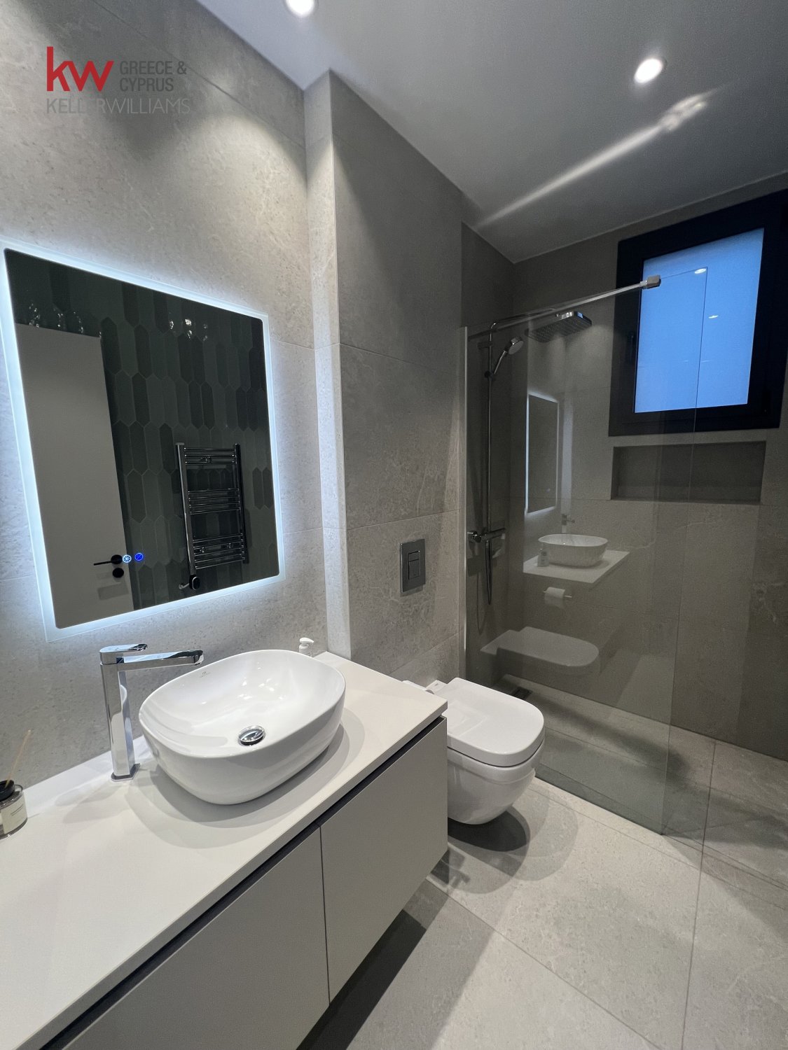 3 chambres Appartement à Larnaca, Larnaka, Chypre No. 39967