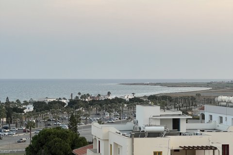 3 bedrooms Apartment in Larnaca, Larnaka,  No. 39967 16