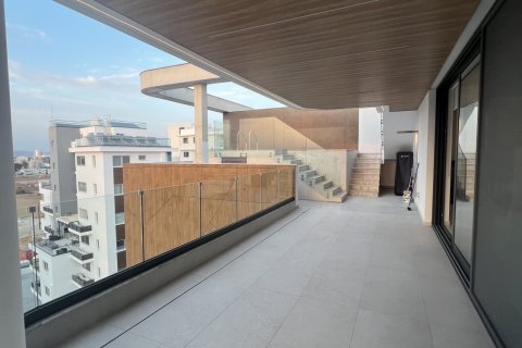 3 bedrooms Apartment in Larnaca, Larnaka,  No. 39967 6