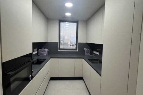 3 bedrooms Apartment in Larnaca, Larnaka,  No. 39967 11