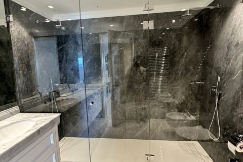 3 bedrooms Apartment in Larnaca, Larnaka, No. 39966 27