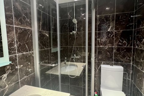 2 bedrooms Apartment in Larnaca, Larnaka,  No. 39963 23