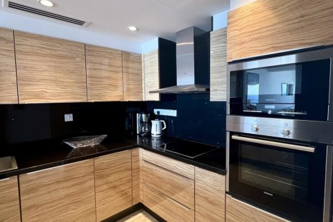 2 bedrooms Apartment in Larnaca, Larnaka,  No. 39963 8