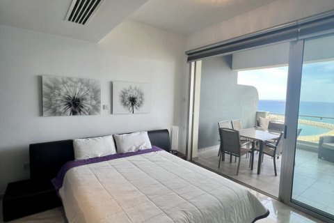 2 bedrooms Apartment in Larnaca, Larnaka,  No. 39963 13