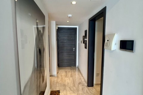 2 bedrooms Apartment in Larnaca, Larnaka,  No. 39963 12