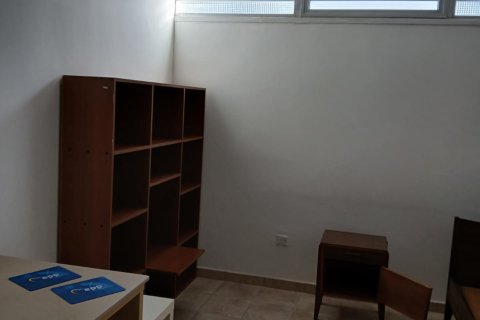 3 bedrooms Townhouse in Larnaca, Larnaka,  No. 39965 8