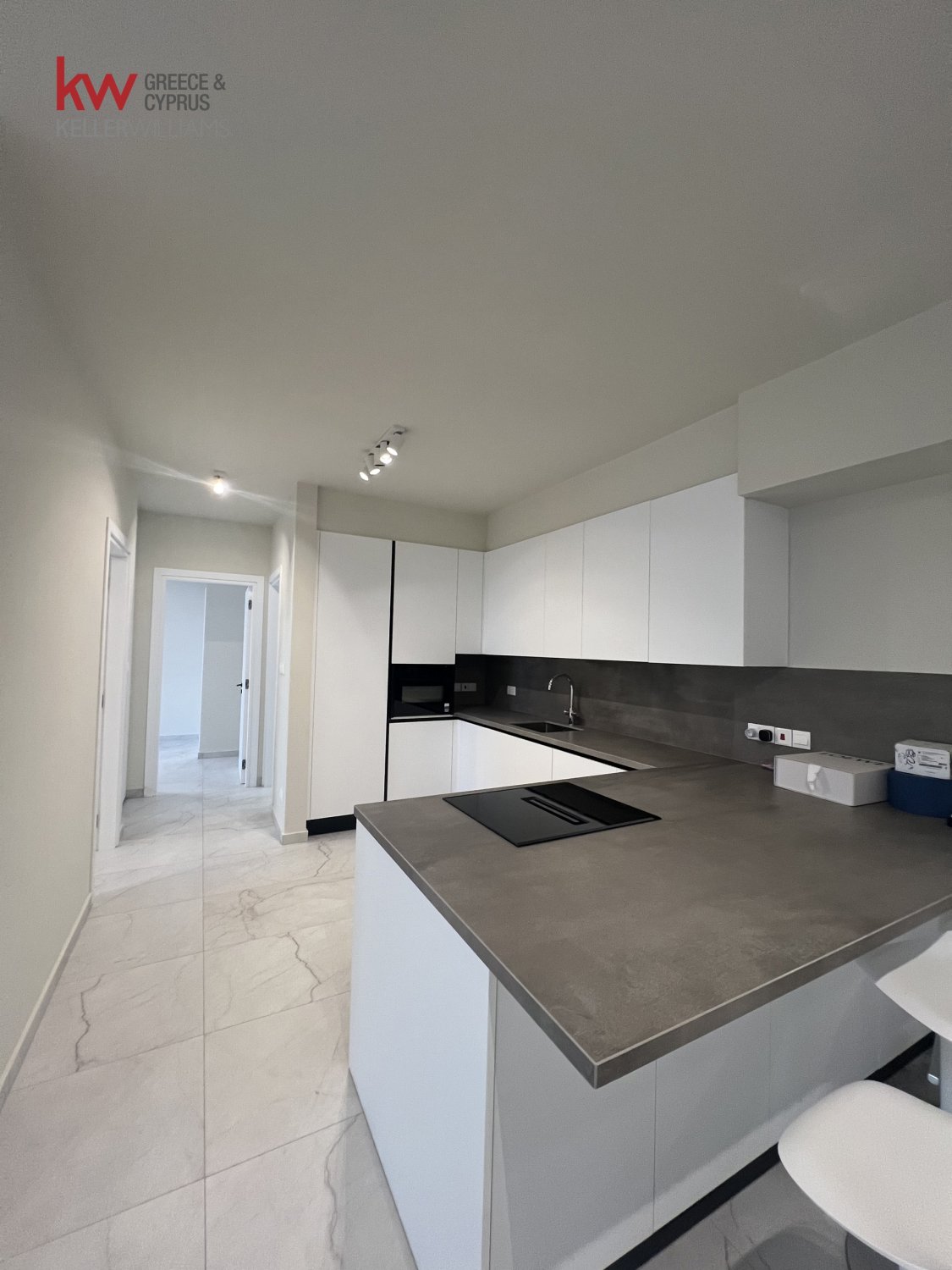 2 bedrooms Apartment in Larnaca, Larnaka, Cyprus No. 39968